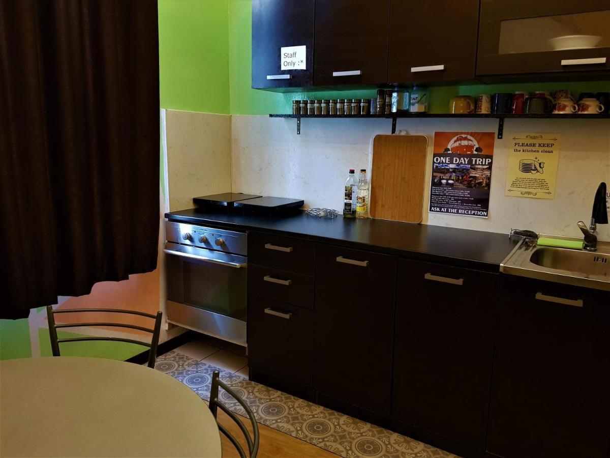 "No Party & Many Rules" Hostel N1 Σόφια Εξωτερικό φωτογραφία