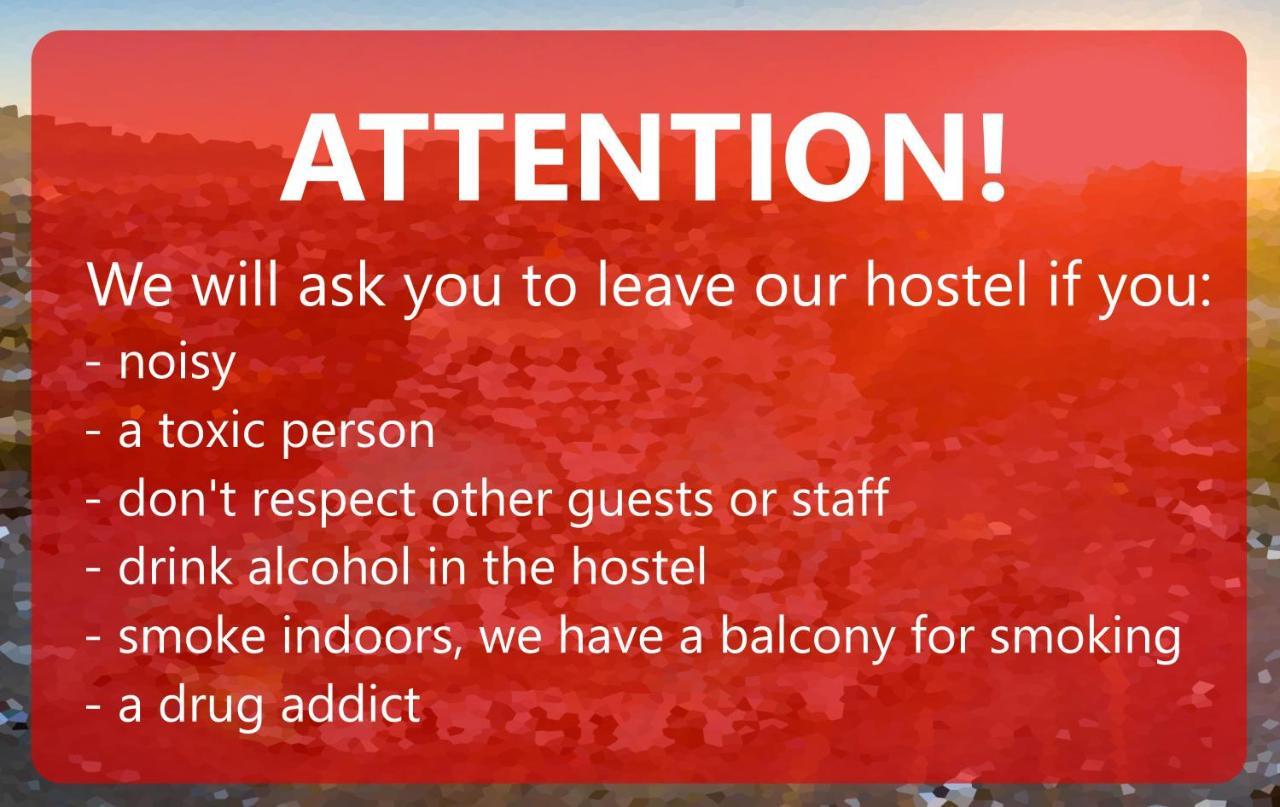 "No Party & Many Rules" Hostel N1 Σόφια Εξωτερικό φωτογραφία