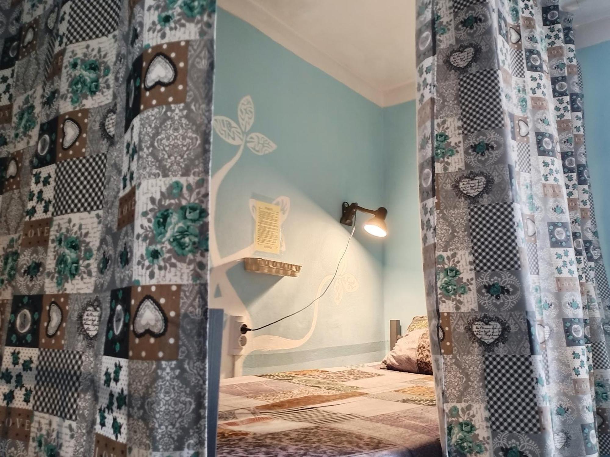 "No Party & Many Rules" Hostel N1 Σόφια Εξωτερικό φωτογραφία